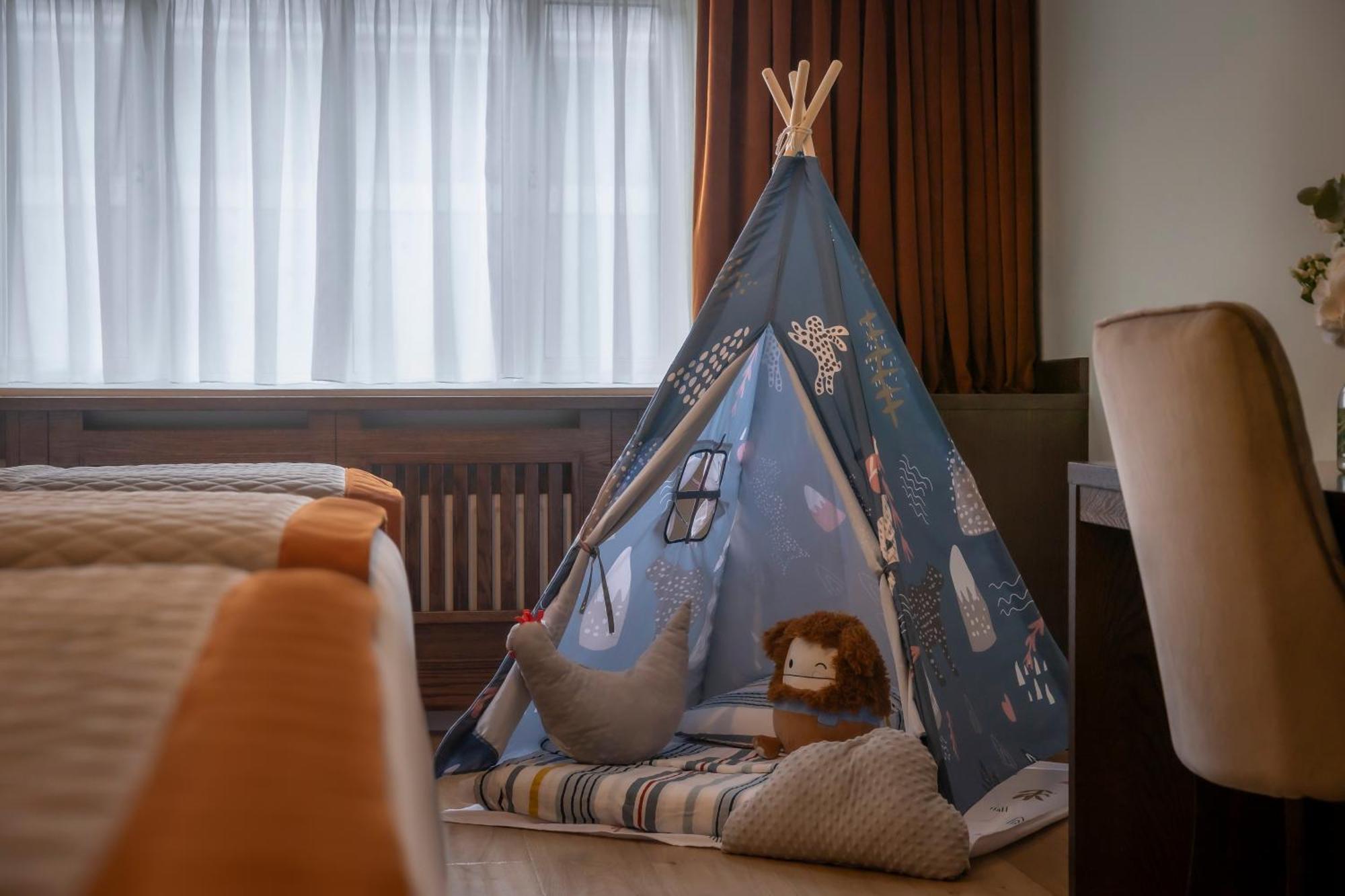 Glenroyal Hotel メイヌース エクステリア 写真